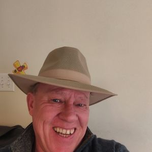 Meet your Posher, Robert